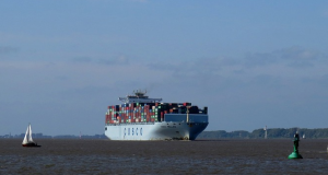 Cosco boxship