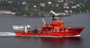 'Acergy Discovery' and 'Rockwater 1' at Tyne Facility in November and December