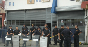 Costa Rican Police Storm Port Limón