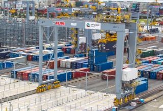 DP World Brisbane Orders Two Kalmar Auto Stacking Cranes