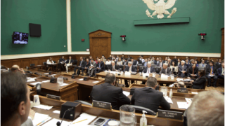 US House Panel Clears Bill to Repeal Crude Export Ban